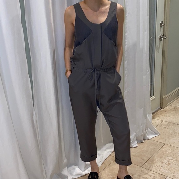 BCBG Jumper - Picture 1 of 8